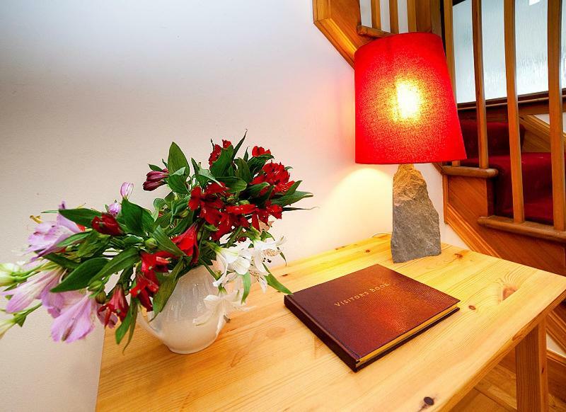 Rowans Inverness Bagian luar foto