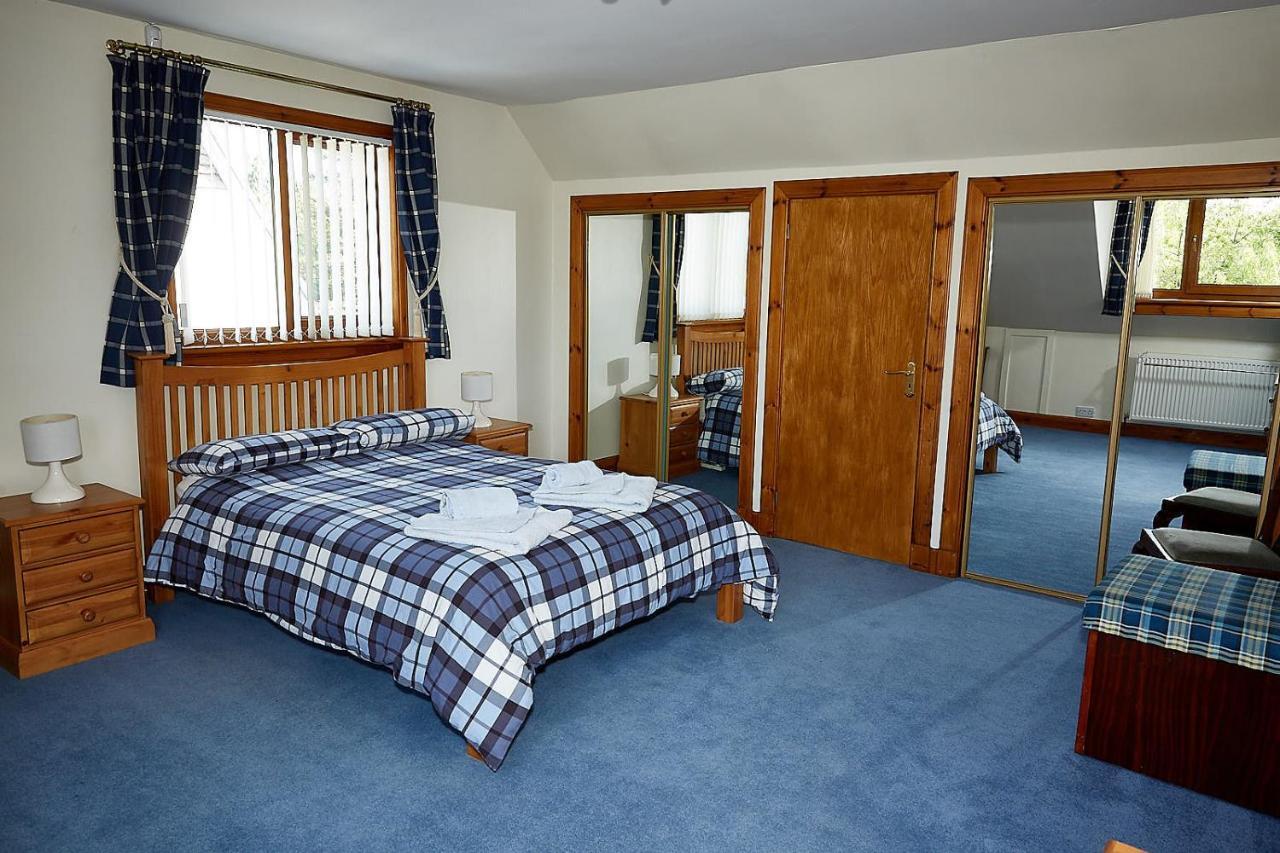 Rowans Inverness Bagian luar foto