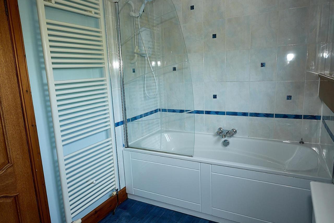 Rowans Inverness Bagian luar foto